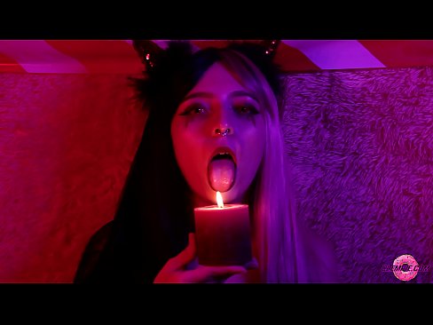 ❤️ Lidenskabeligt blowjob fra sexet succubus med mundfylde Kvalitets sex at da.serviporno.ru ❌️
