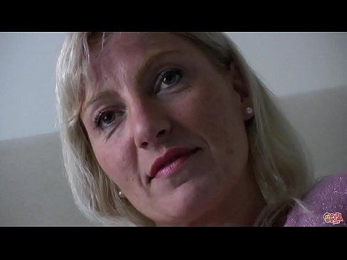 ❤️ Moderen vi alle kneppede ... Dame, opfør dig ordentligt! Kvalitets sex at da.serviporno.ru ❌️